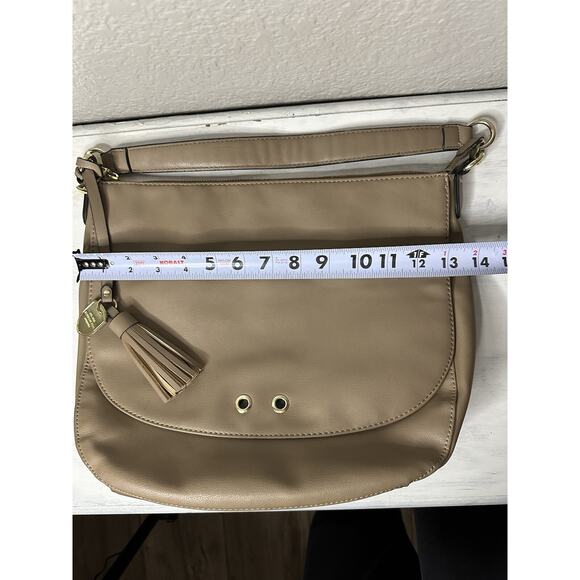 London Fog Collection Camel Brown Shoulder Handbag Purse Soft Faux Leather - Picture 14 of 16